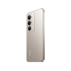 Πλάγια όψη του Xiaomi Redmi 15 NFC 5G με τριπλή κάμερα σε Titanium απόχρωση